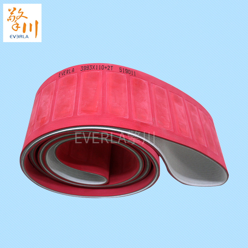 橡膠<a href='http://m.zgcinnotown.com.cn/shusongdai/' target='_blank'><u>輸送帶</u></a>圖片1
