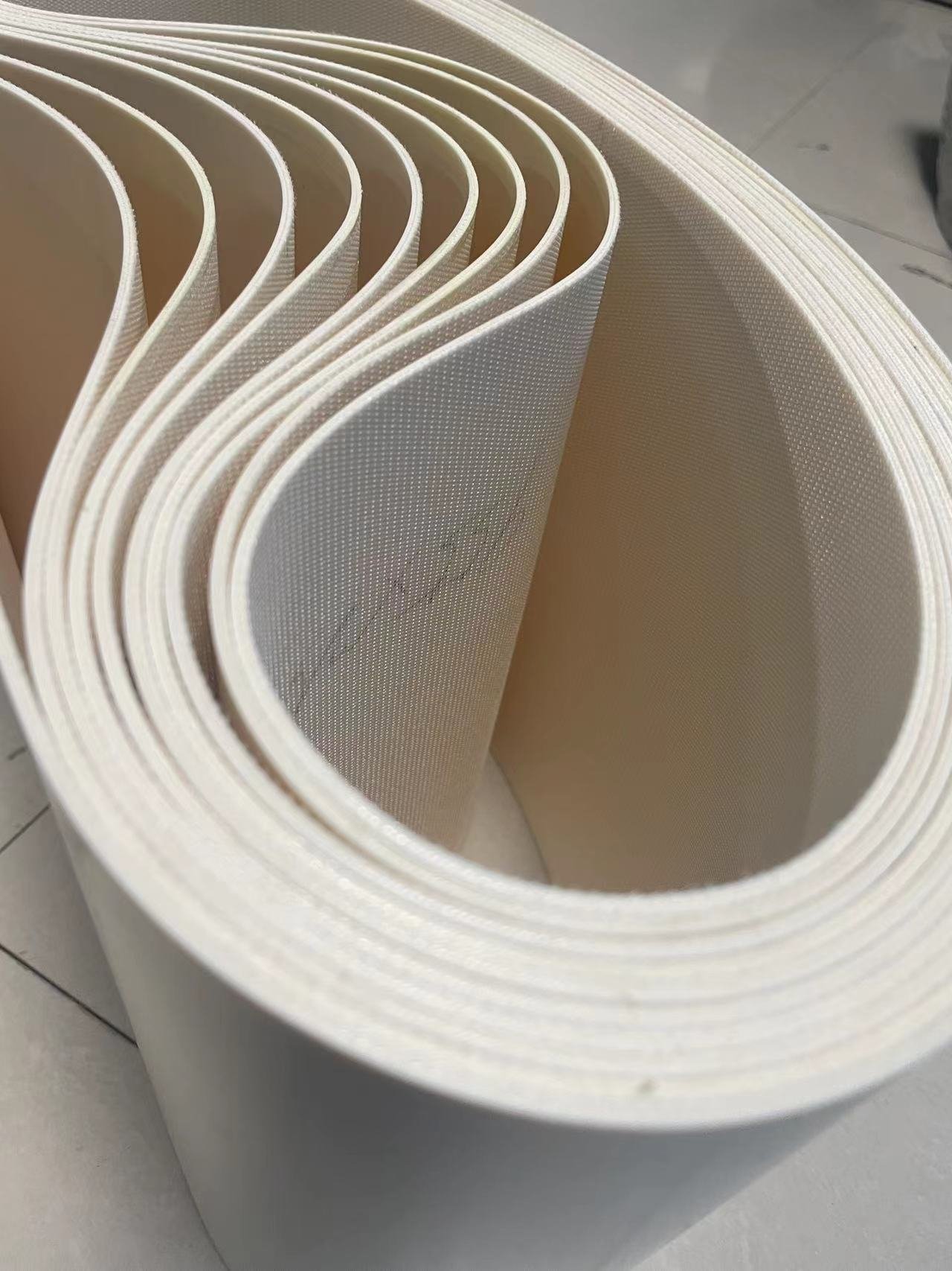 <a href='http://m.zgcinnotown.com.cn/shusongdai/' target='_blank'><u>輸送帶</u></a>廠家
